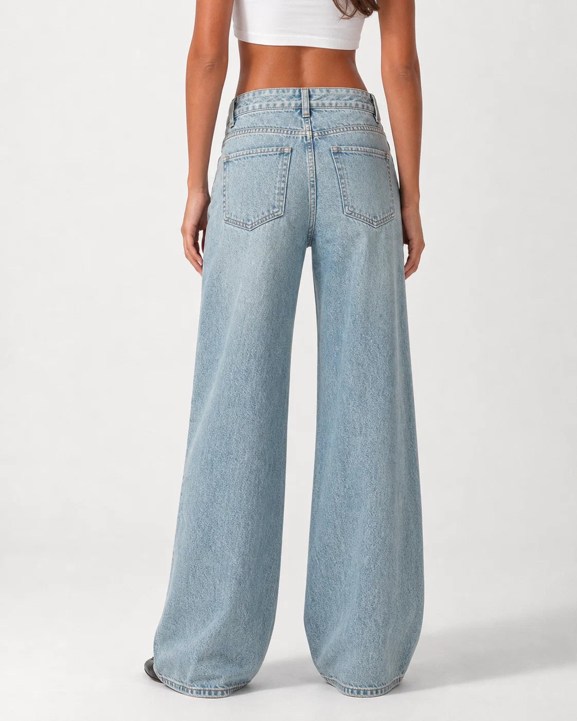 ⁠Low Waist Wide Leg – Sand Bleach