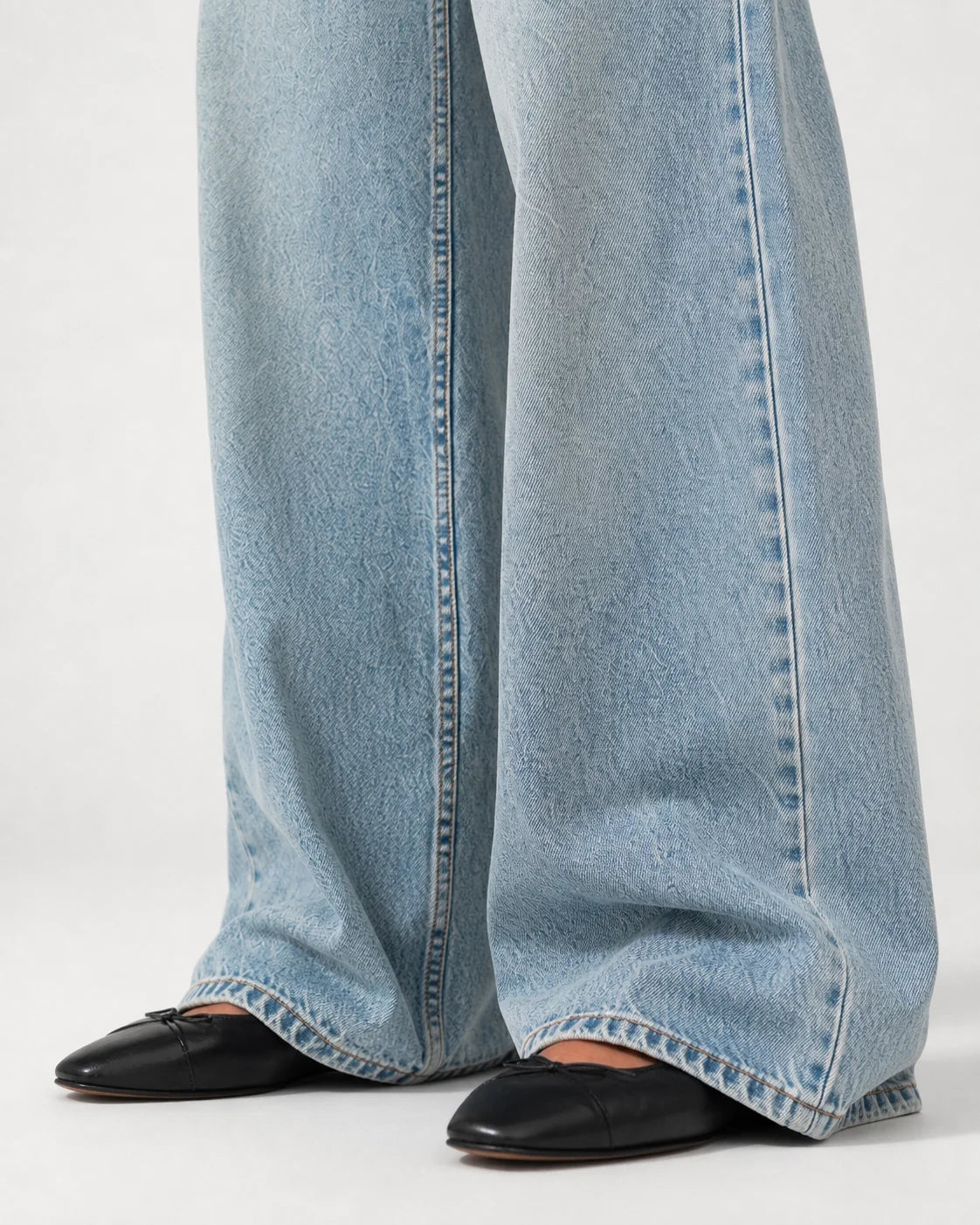 ⁠Low Waist Wide Leg – Sand Bleach